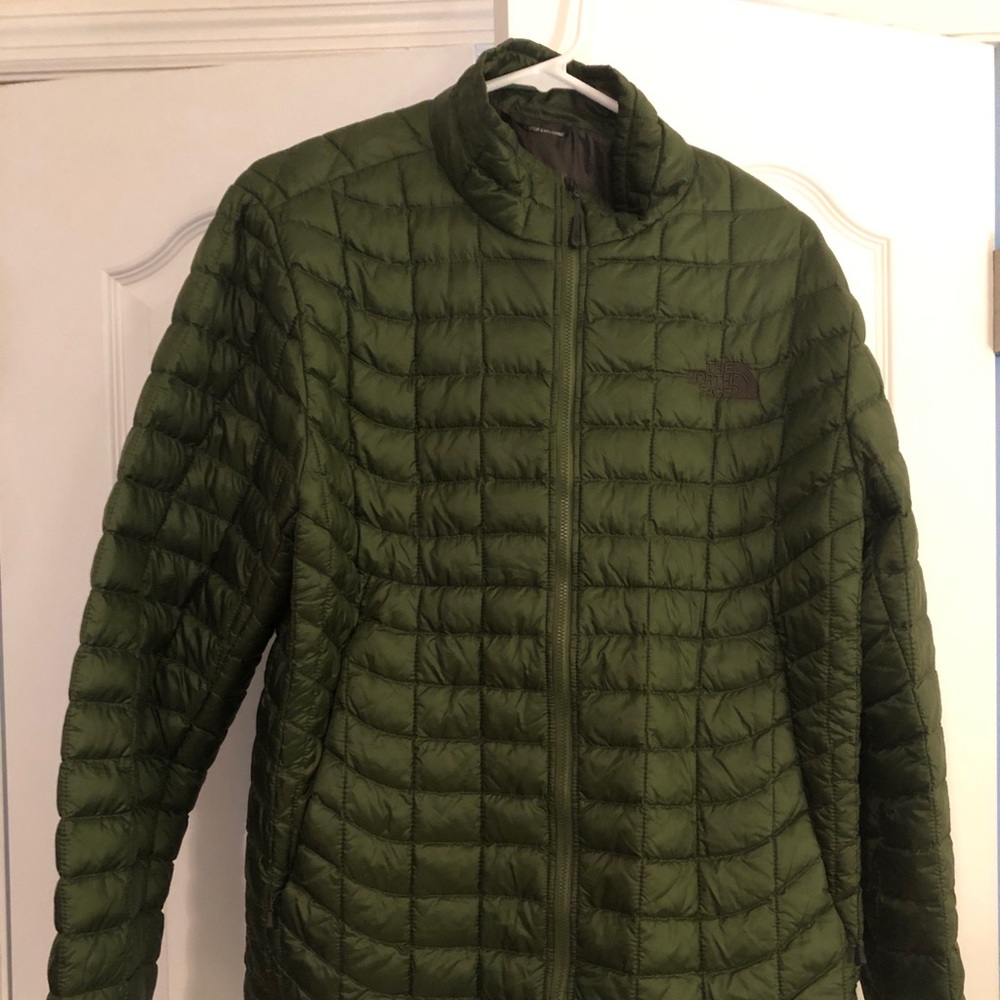Men’s North Face Thermoball jacket